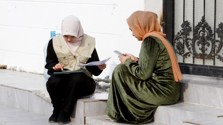 A team from the Iraq Planning Ministry carries out the national population census in Kirkuk, Iraq November 18, 2024. REUTERS/Ako Rasheed