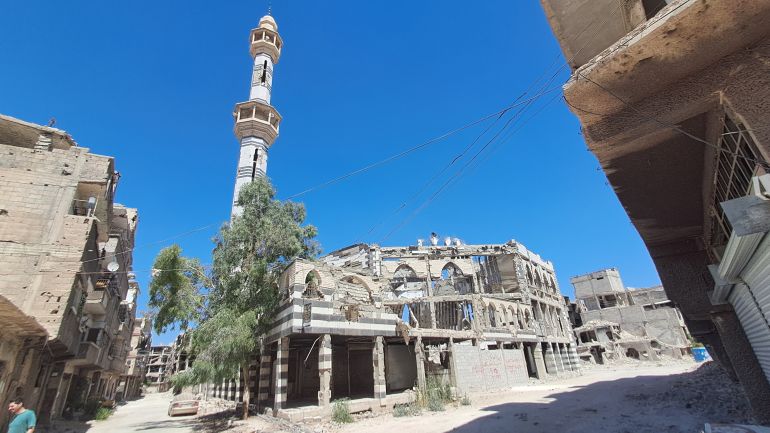 عمليات ترميم جامع فلسطين_ الجزيرة نت