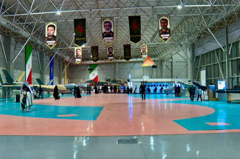 الحرس الثوري يفتح "حديقته الجوية" للجمهور