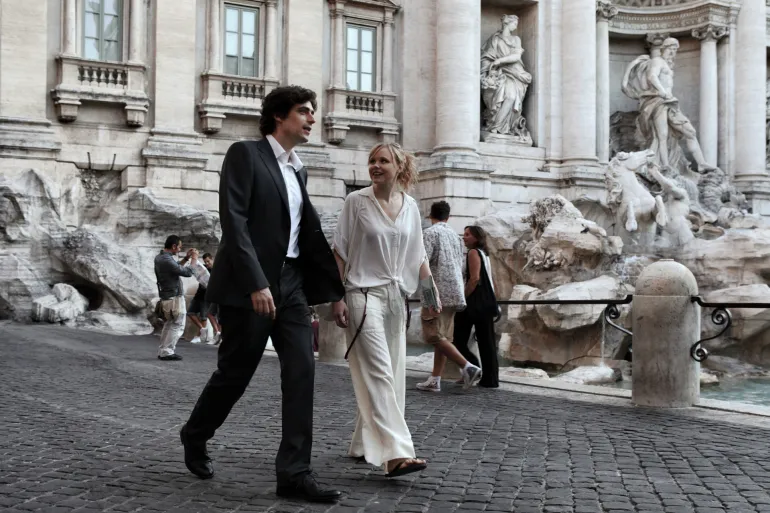 روما بكل تاريخها في خلفية المشهد من فيلم وودي آلن (آي ام دي بي)