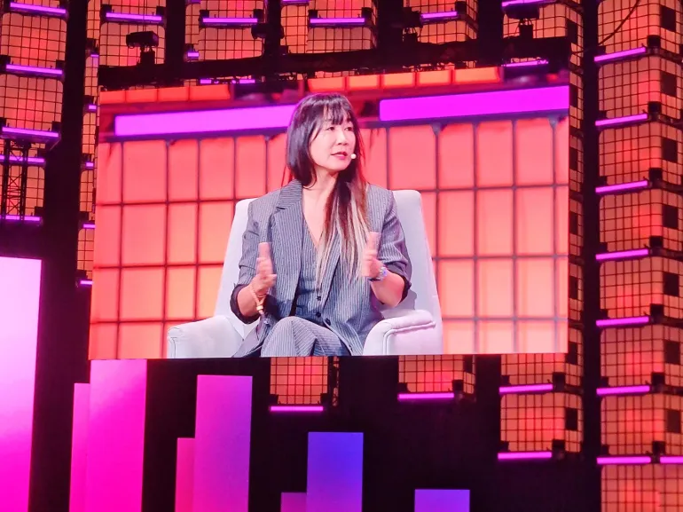 الشريكة المؤسسة والرئيسة التنفيذية الدولية لشركة "سكويرل إيه آي" (Squirrel Ai Learning) جولين ليانغ