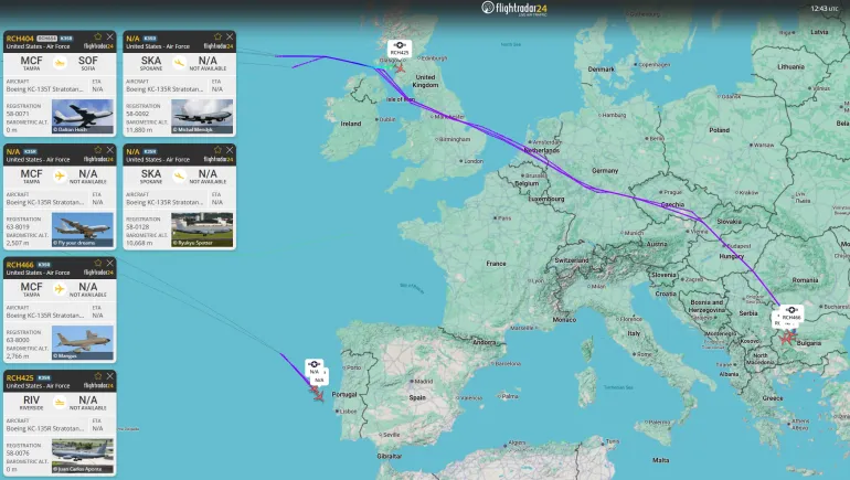 نشاط لوجستي جوي أميركي في أرقام وخرائط الملاحة