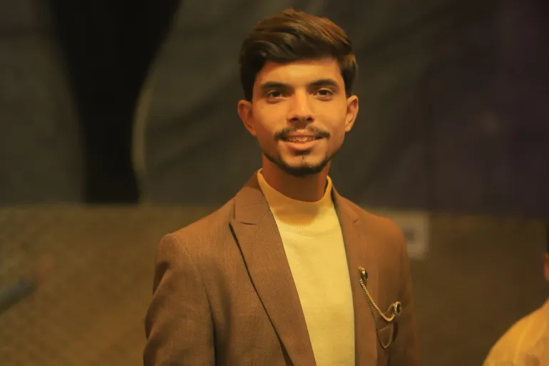 الشاعر يزيد شعت