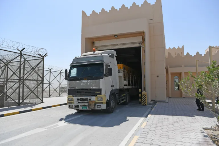 سلاسة كبيرة في دخول البضائع عبر المعبر البري