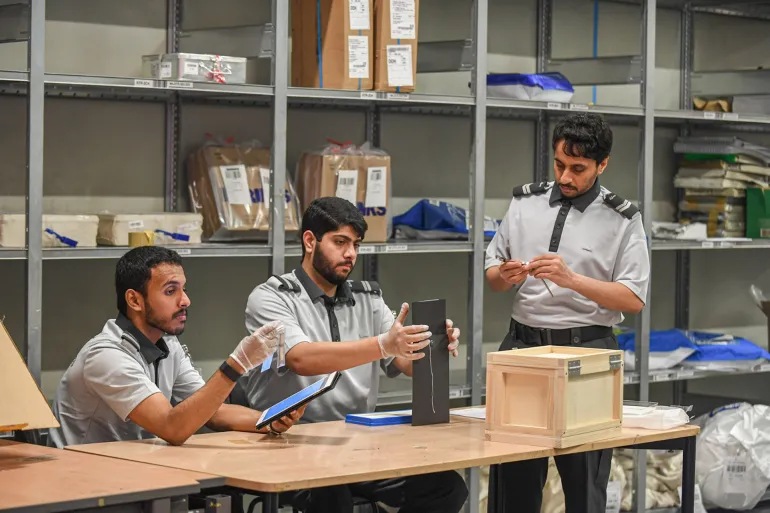 آليات للتأكد من كافة البضائع ومنشأئها