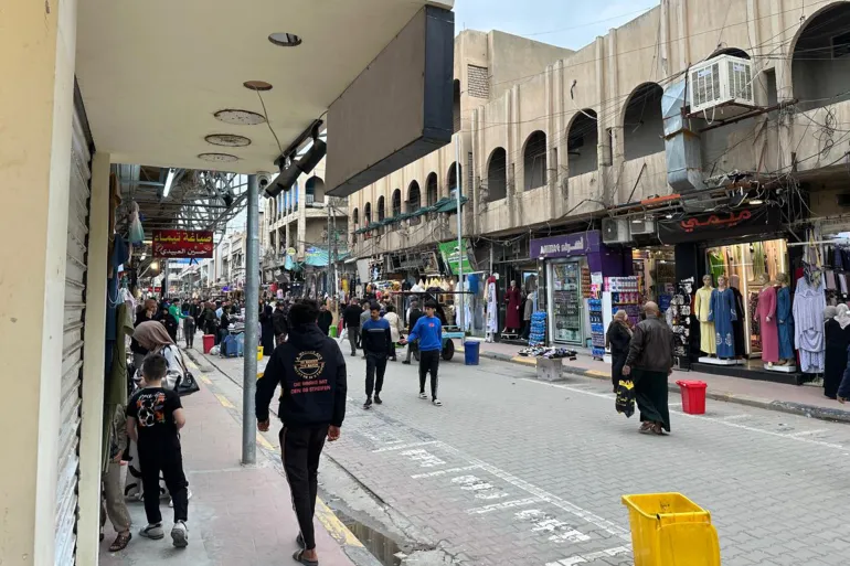 شهدت الأسواق الرئيسية في العراق تراجعا ملحوظا في نسب المتبضعين نتيجة التأثيرات الاقتصادية للحرب على إيران