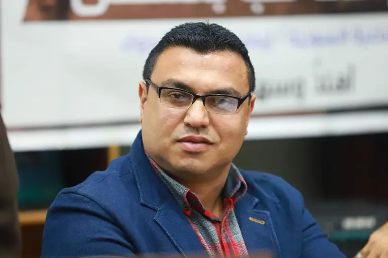 الشاعر ابن غزة مصطفى لقان