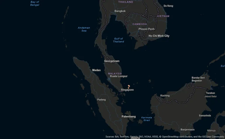 صور أقمار صناعية تظهر موقع السفينة الهجومية "يو إس إس تريبولي" و3 قطع بحرية أخري المصدر: Sentinel