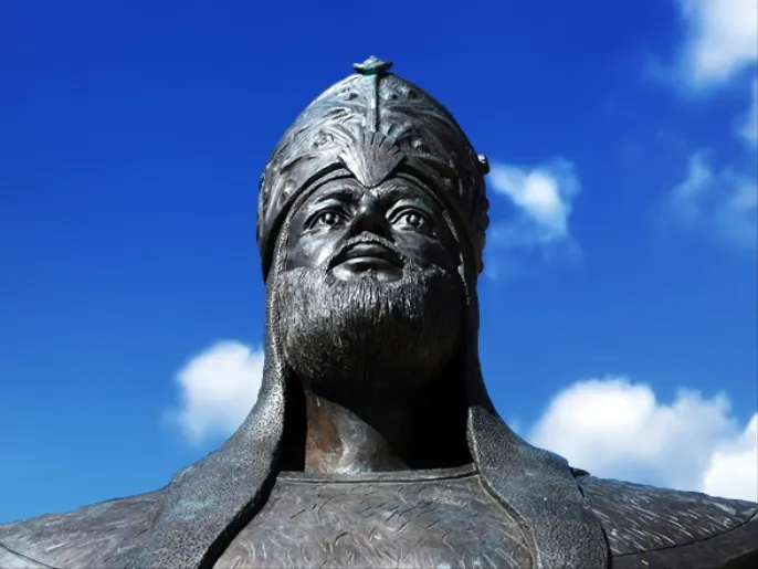 ميدان - الحاجب المنصور بن أبي عامر الذي لم يهزم قط