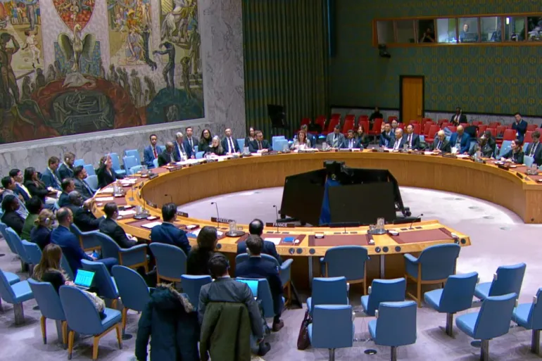 بتأييد 13 عضوا وامتناع روسيا والصين عن التصويت اعتمد مجلس الأمن الدولي القرار 2813 للتمديد النهائي لولاية بعثة الأمم المتحدة لدعم اتفاق الحُديدة - #اليمن حتى 31 مارس. @حساب الامم المتحدة على اكس - @UNNewsArabic