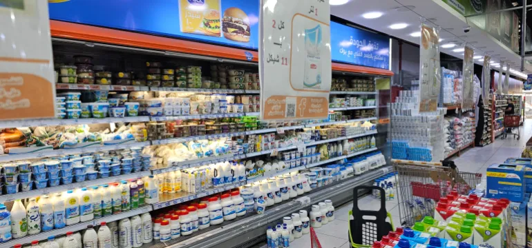 فلسطين-متاجر-تجارة-دكان-ألبان-الجبريني-الجنيدي-فلسطين-الخليل- أبريل 2026