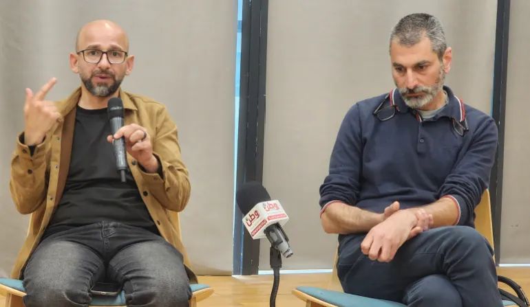 -فلسطين- رام الله- عزيزة نوفل- الاخصائي الدكتور سعيد شحادة يتحدث خلال ندوة الضمير- الجزيرة نت صورة