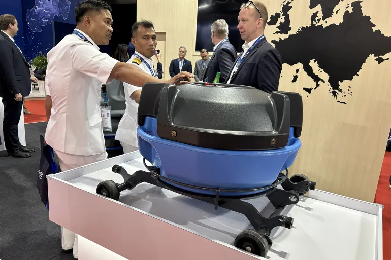 الألغام البحرية اشتهرت من أزمة مضيق هرمز