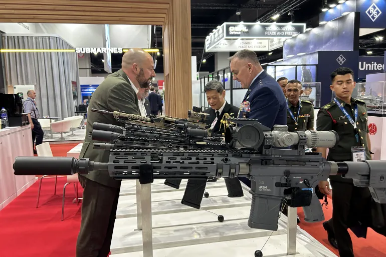معرض الدفاع والأمن في كوالمبور (الجزيرة)