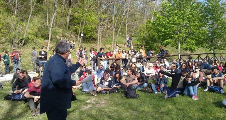 ***داخلية*** "صلاة مدنية للمقاومة ـ رحلة إلى أماكن المناضلين"