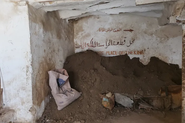 من قصر الإمامة إلى ذاكرة حرب: هل ينجو المتحف الوطني في تعز من النسيان؟