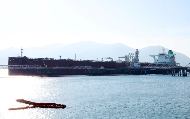 epa12940283 A South Korean oil tanker is moored at a pier of refiner GS Caltex Corp. in Yeosu, South Jeolla Province, South Korea, 08 May 2026. The tanker, loaded with 2 million barrels of crude oil, left the Saudi port of Yanbu in mid-April and exited via an alternative route on the Red Sea, marking the first shipment of crude oil to the nation since the blockade of the Strait of Hormuz amid the prolonged war in the Middle East. EPA/YONHAP SOUTH KOREA OUT