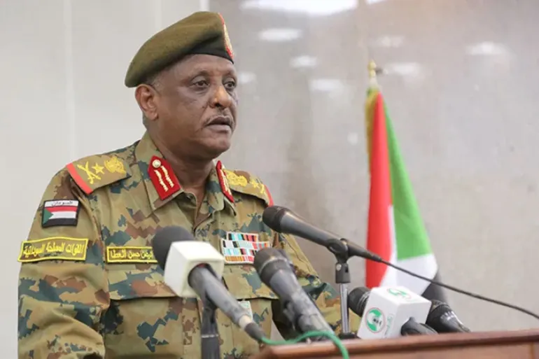 عضو مجلس السيادة ومساعد القائد العام للجيش السوداني الفريق أول ياسر العطا