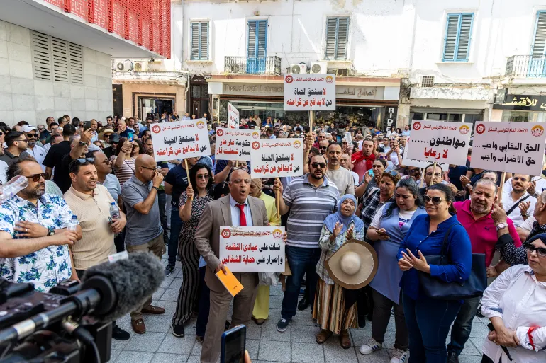يقول المحتجون انهم منفتحون على الحوار للوصول الى اتفاق يحقق مطالبهم
