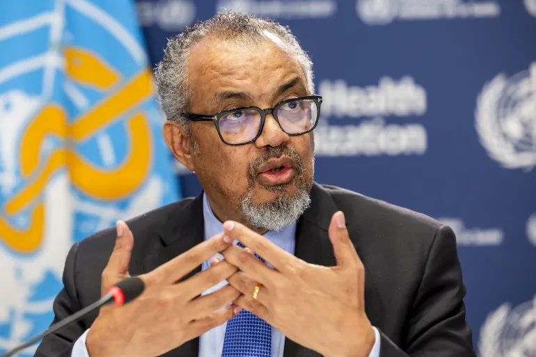 epaselect epa12288213 Tedros Adhanom Ghebreyesus, Director General of the World Health Organization (WHO), briefs the media during a press conference organized by the Geneva Association of United Nations Correspondents (ACANU) at the WHO headquarters in Geneva, Switzerland, 07 August 2025. EPA/SALVATORE DI NOLFI